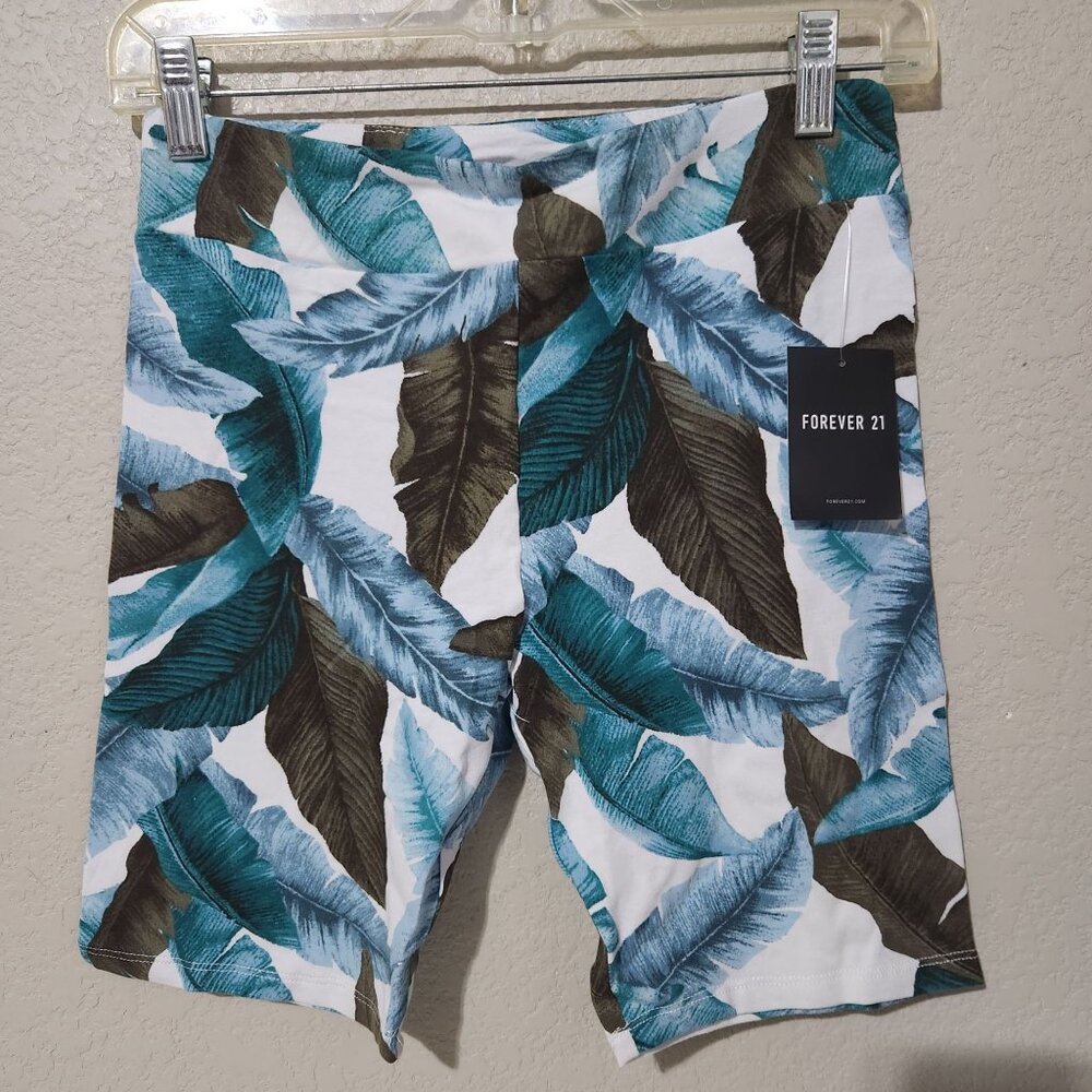 Forever 21 Tropical Leaf Print Biker Shorts Medium
